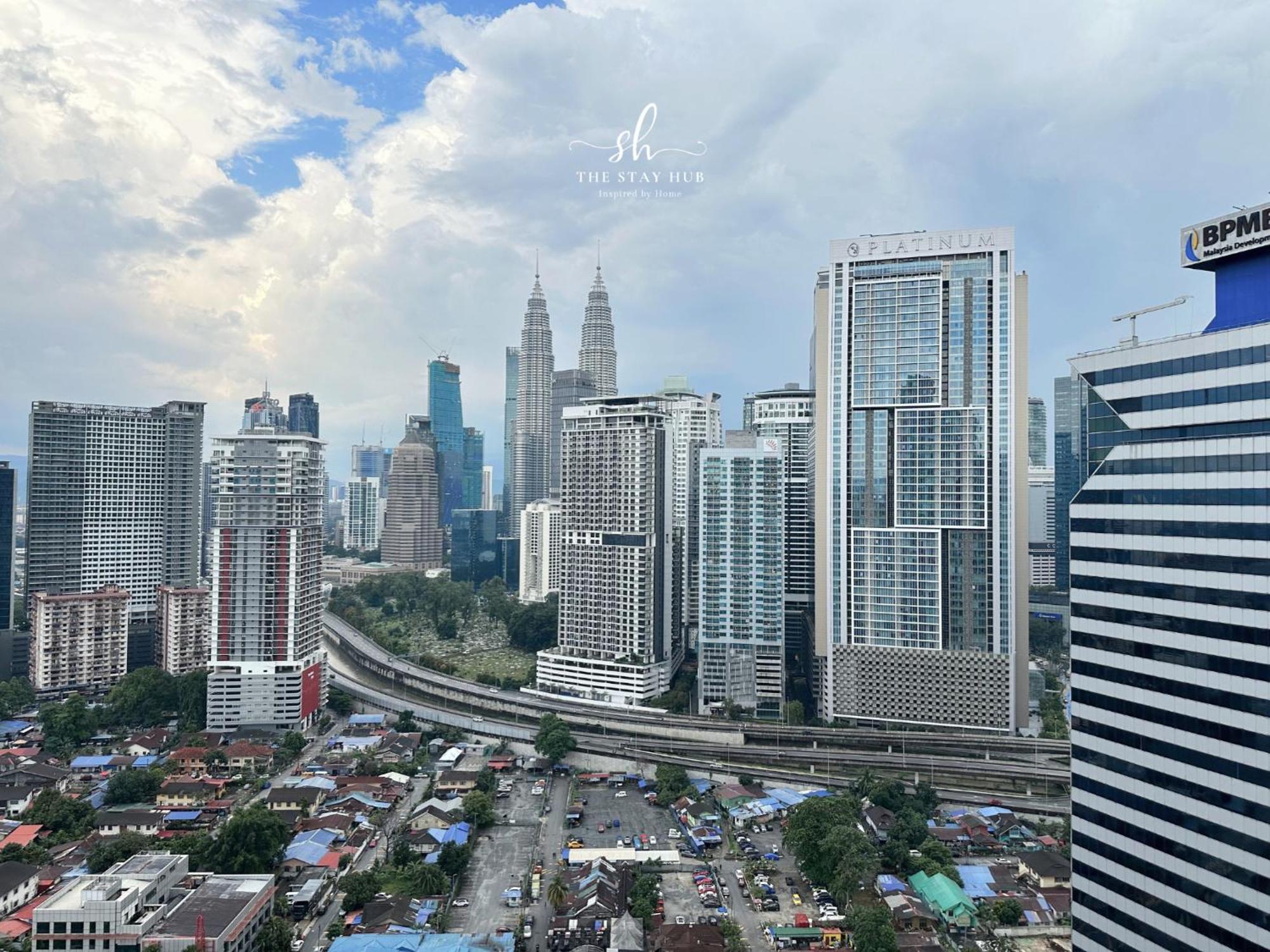 The Luxe Klcc View Sky Pool Pangsapuri *