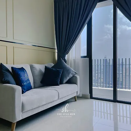 The Luxe Klcc View Sky Pool Apartment Kuala Lumpur Exterior photo