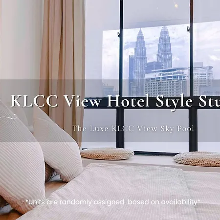 The Luxe Klcc View Sky Pool Apartment Kuala Lumpur Exterior photo
