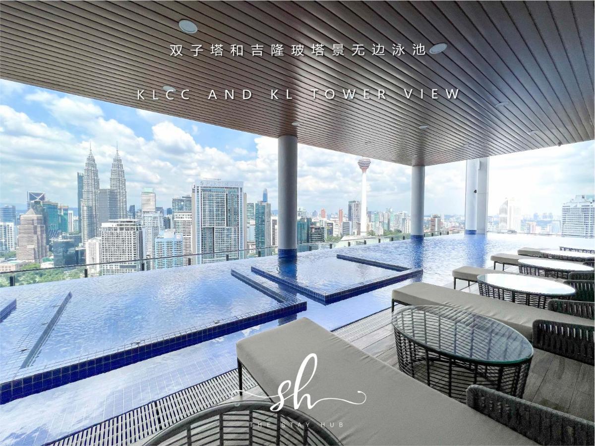 The Luxe Klcc View Sky Pool Apartment Kuala Lumpur