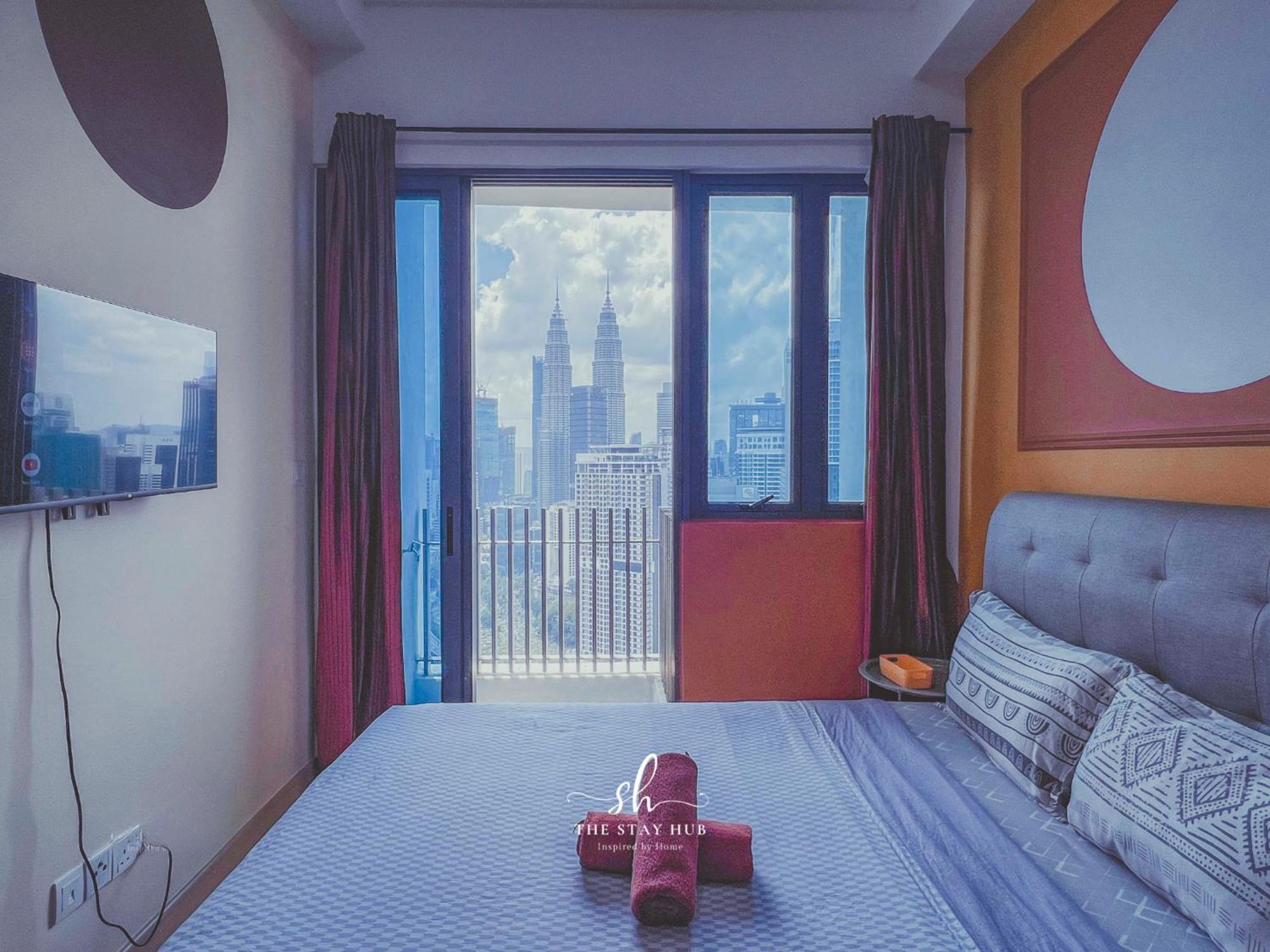 The Luxe Klcc View Sky Pool Apartment *